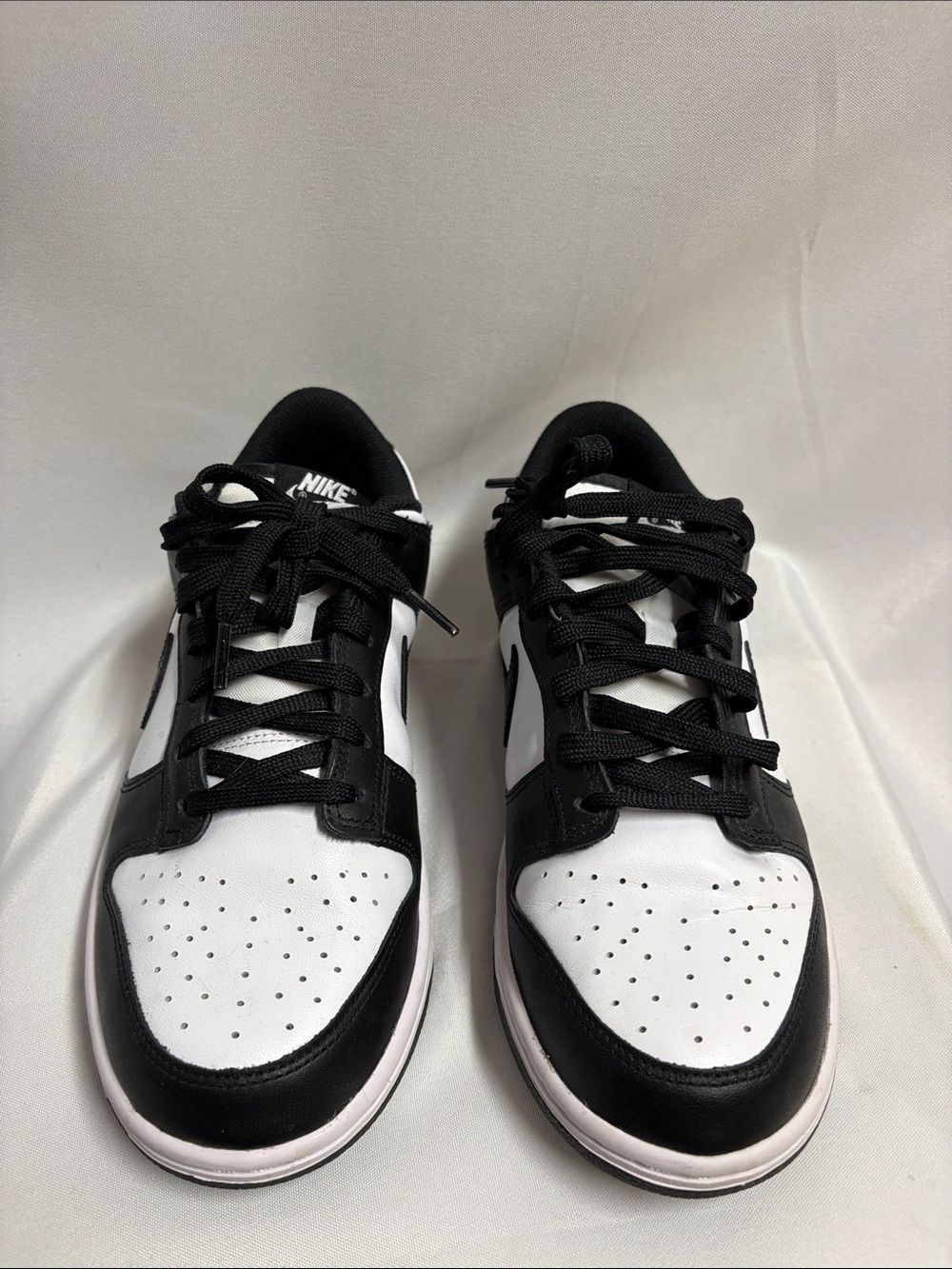 Nike Low Dunk Panda Sneakers Black & White Women’s 9.5 - Picture 3 of 7